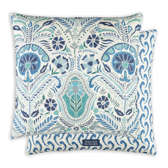 Wreyland - Peacock Decorative Pillow