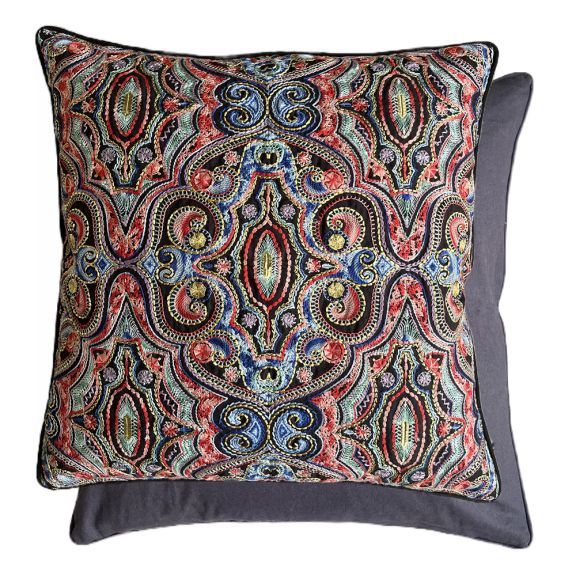 Kalan Rouge 60x60 Cushion