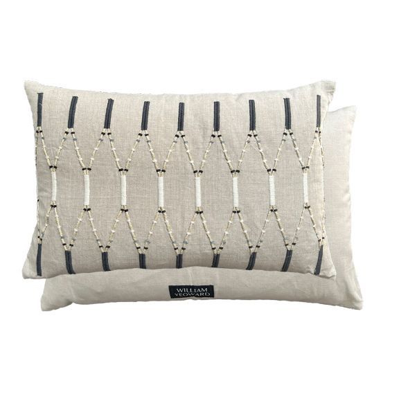 Lima Noir 60x40 Cushion