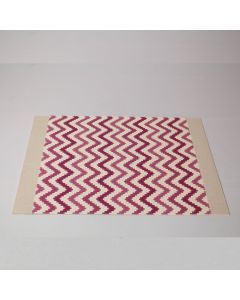  Zigzag Rectangular Mat in Purple